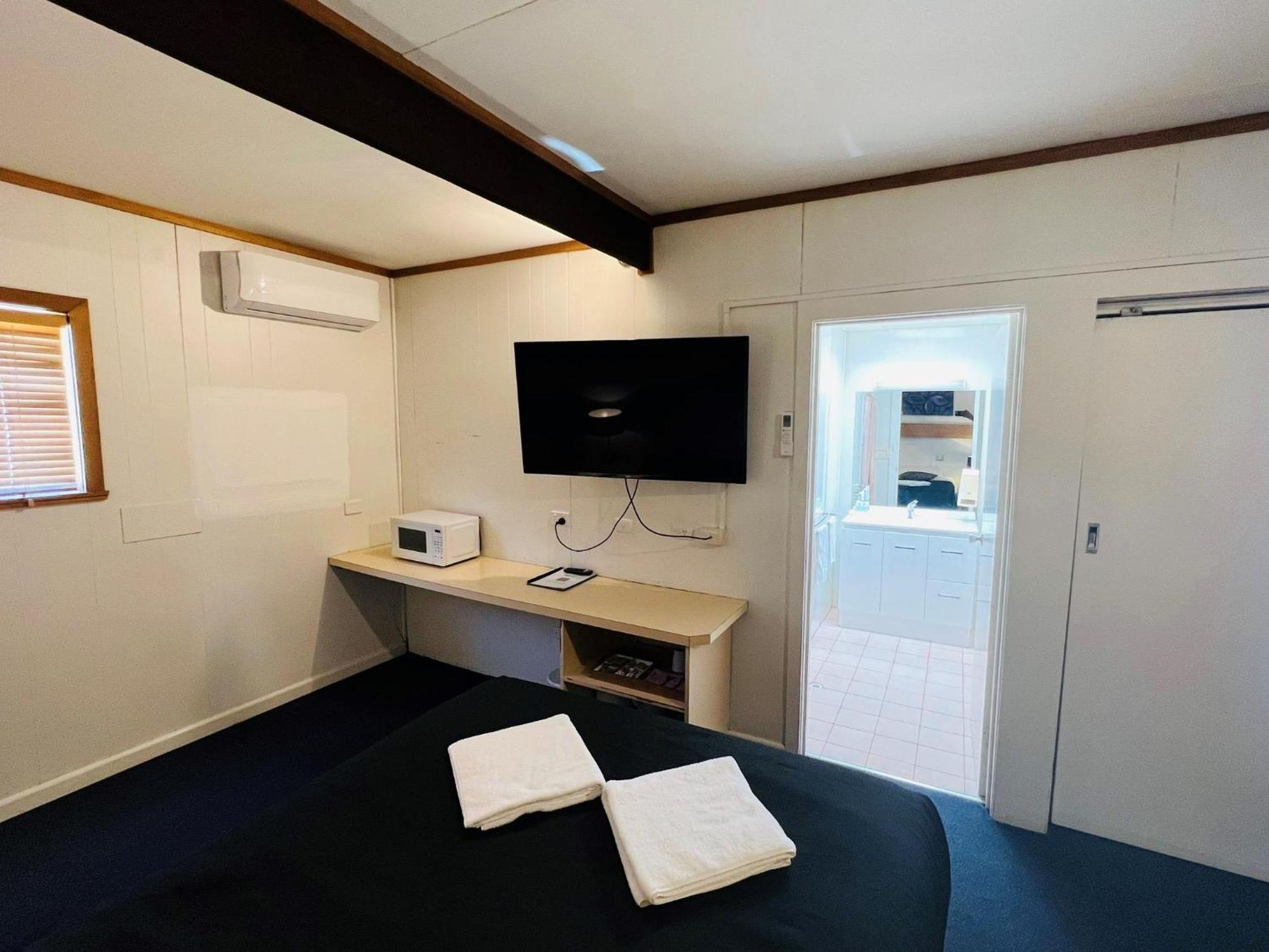 Horsham Motel Екстер'єр фото